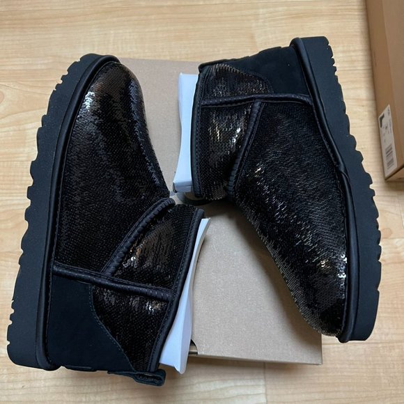 Classic Ultra Mini Mirror Ball Boot (Women) - Picture 5 of 7